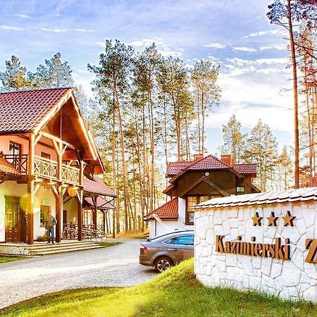 ינוביץ' Hotel Kazimierski Zdroj מראה חיצוני תמונה